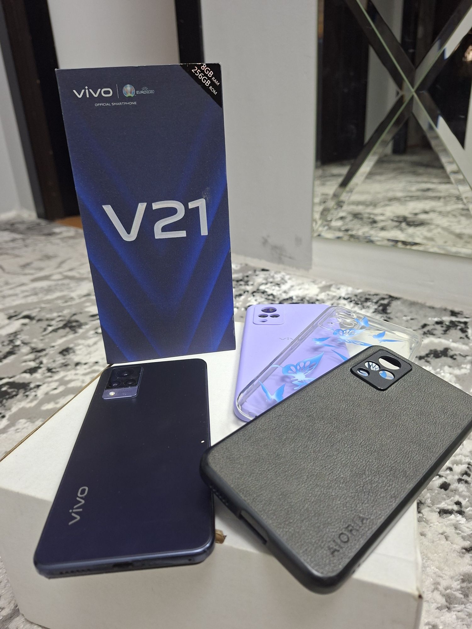 Vivo v21. 256gb полный комплект
