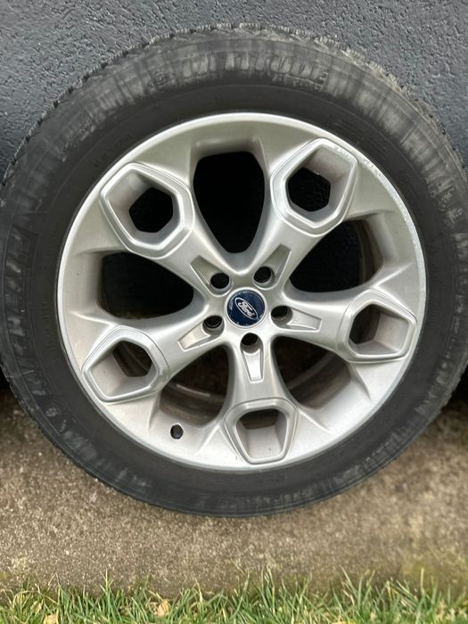 Vand set 4 jante aliaj R 19 ford (au fost pe kuga an 2015 ] au si anve