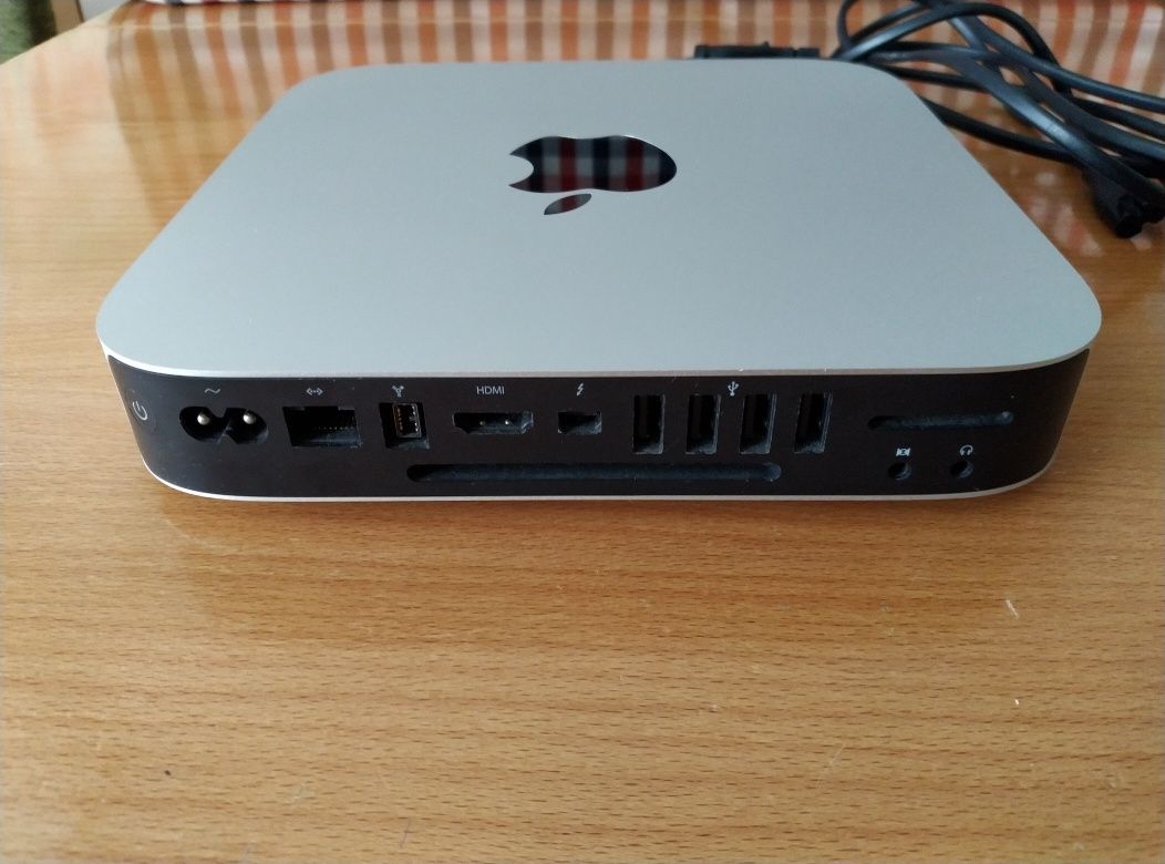 Компютър (Работна станция)  Apple Mac Mini macOS High Sierra