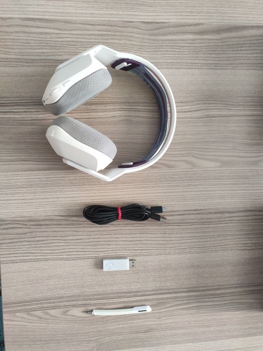 Logitech G733 White – безжични геймърски слушалки (Lightspeed)