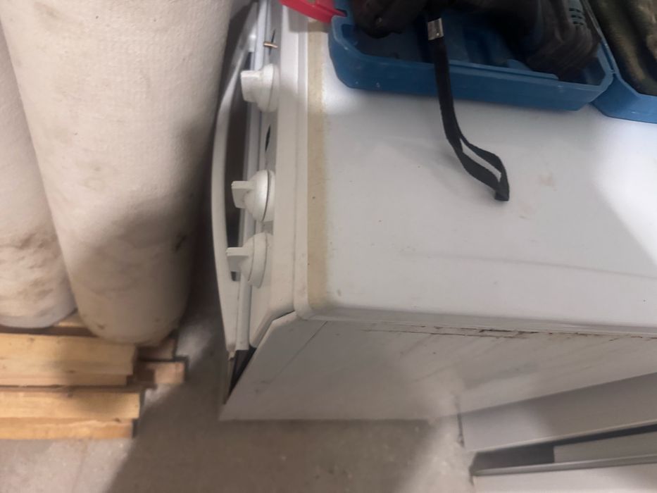 Продаю срочно в зхорошем состояний