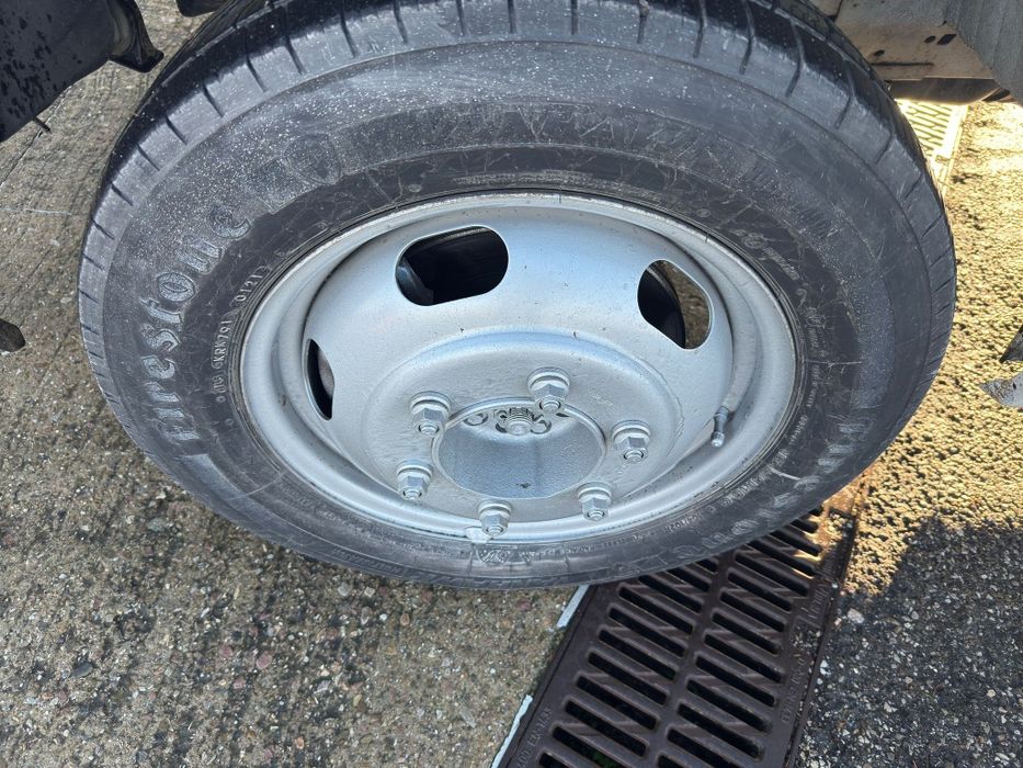 Carosata Ford tranzit