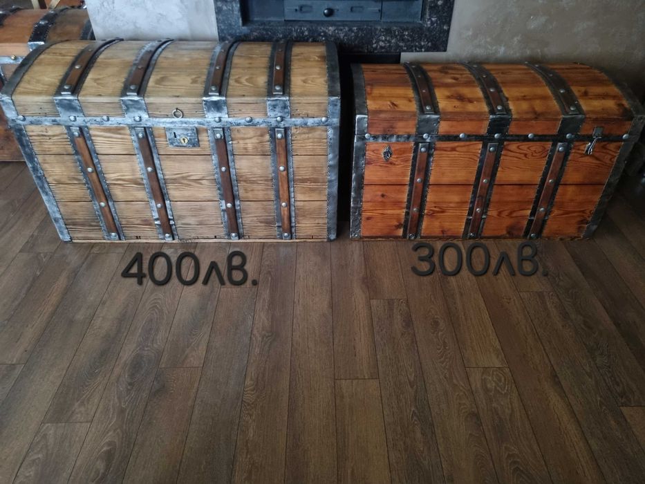 Стар дървен сандък/ракла/скрин