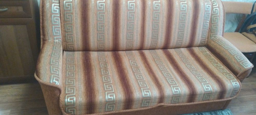 Диван раскладной.