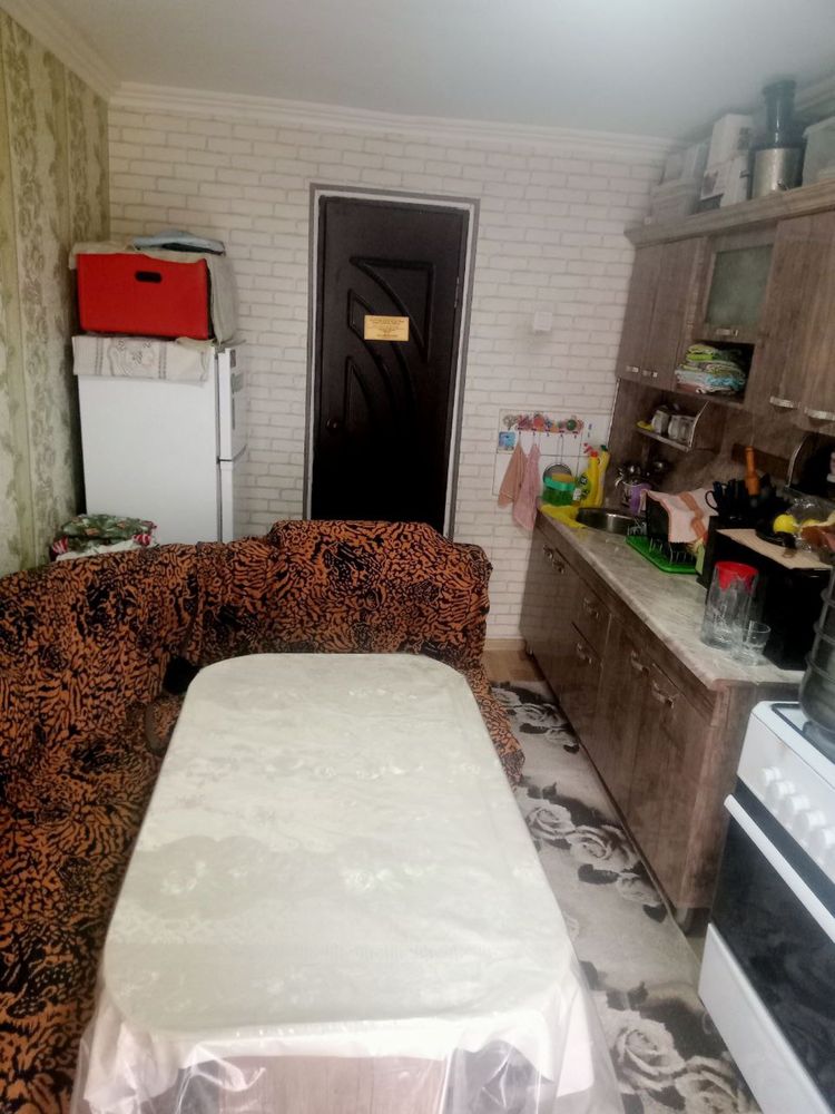 Продаётся квартира в общежитии