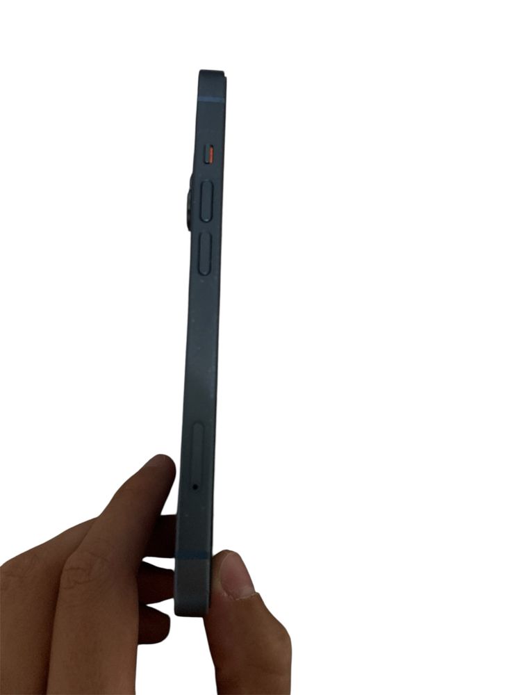 Продавам iphone 14