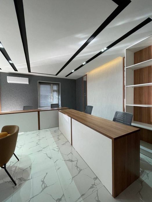 СДАЁТСЯ помещения, ЦУМ, 90 кв.м