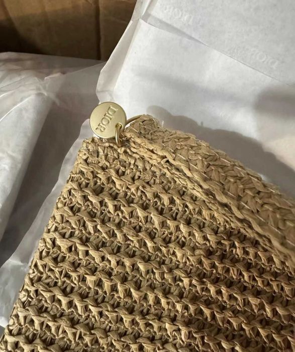 Dior solar escape esential 2025