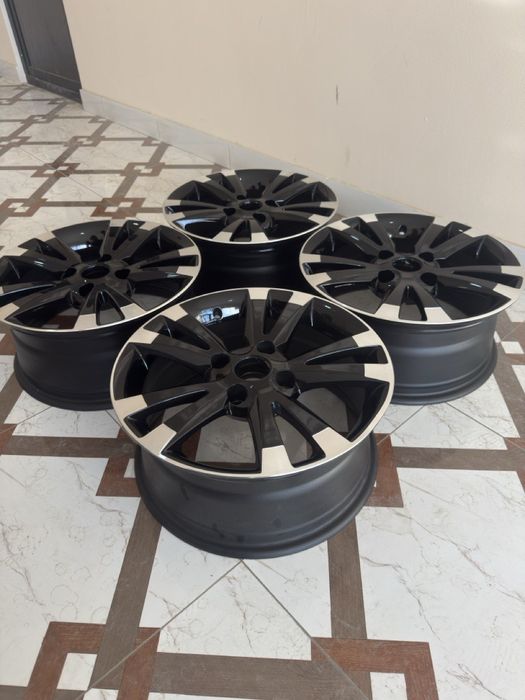Idealni diska R16