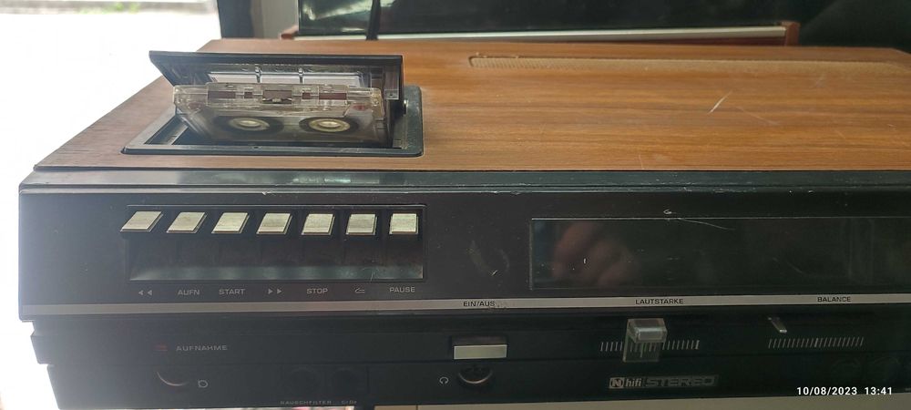 Двукасетачен касетофон  Pioner и еднокасетачен