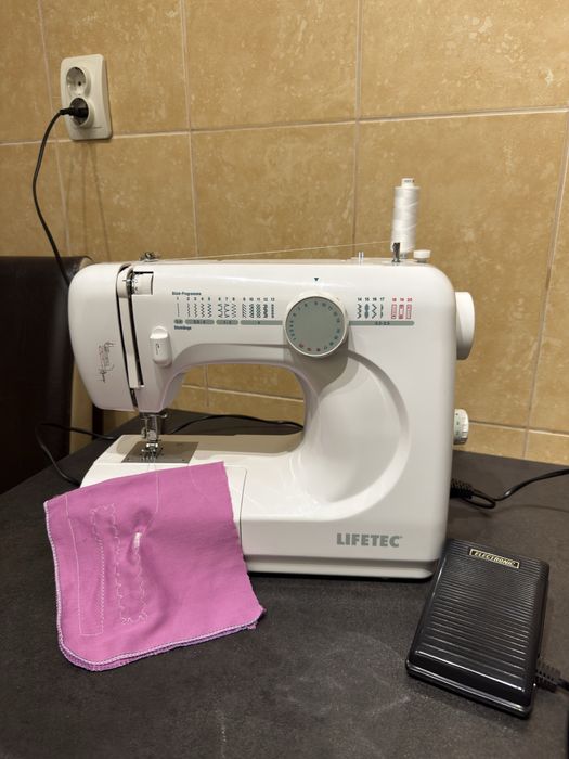 Masina de cusut festonat LIFETEC ca noua