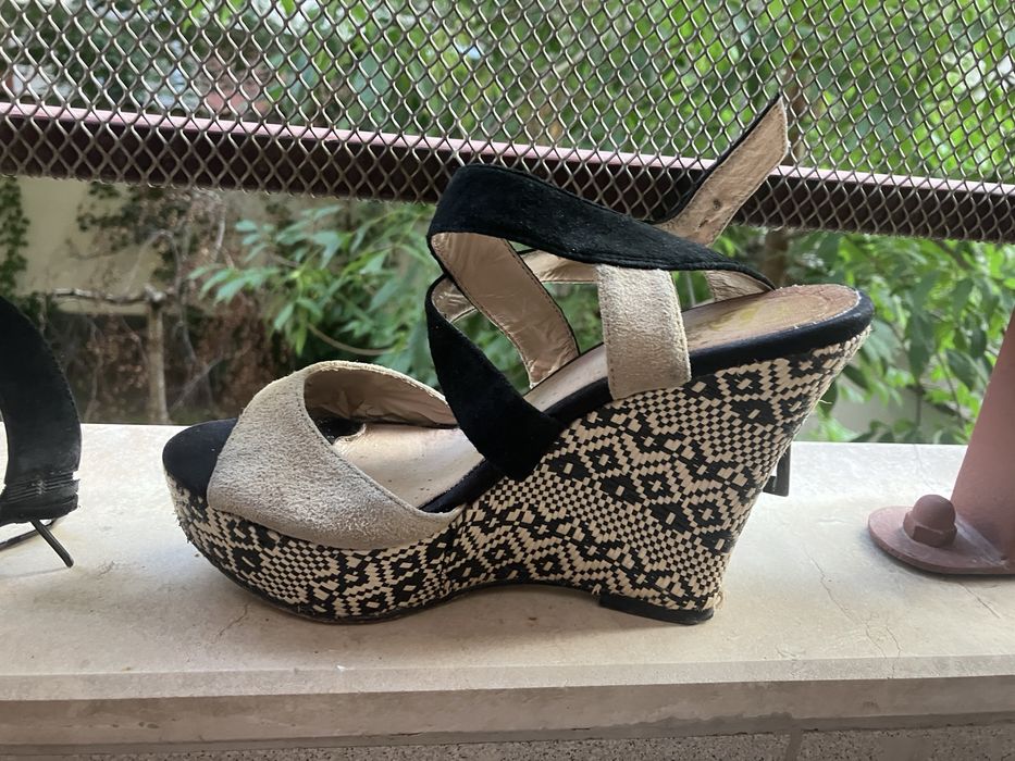 Сандали на платформа Bata, 37 номер