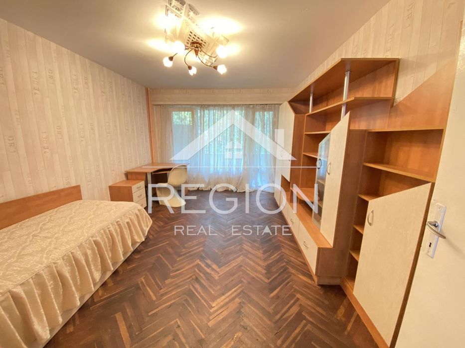 Дава се под наем Четиристаен апартамент в Варна, Цветен квартал - 86 кв.м за 357 € - Снимка #7