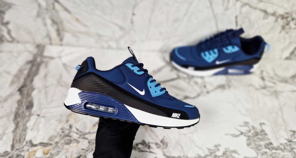 Мъжки маратонки 60лв
Размери: 40,41,42,43,44,45
Код: А-59