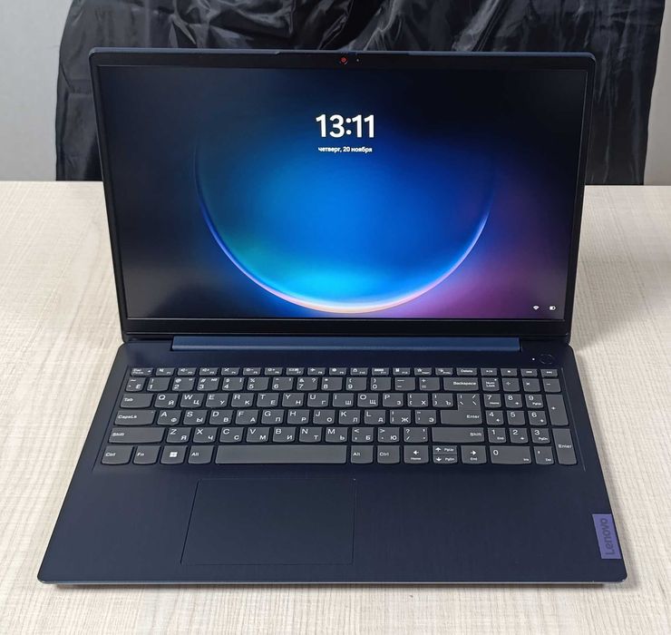 Ноутбук Lenovo Ideapad 3 15iau7