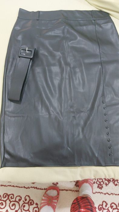 Юбка из эко кожи