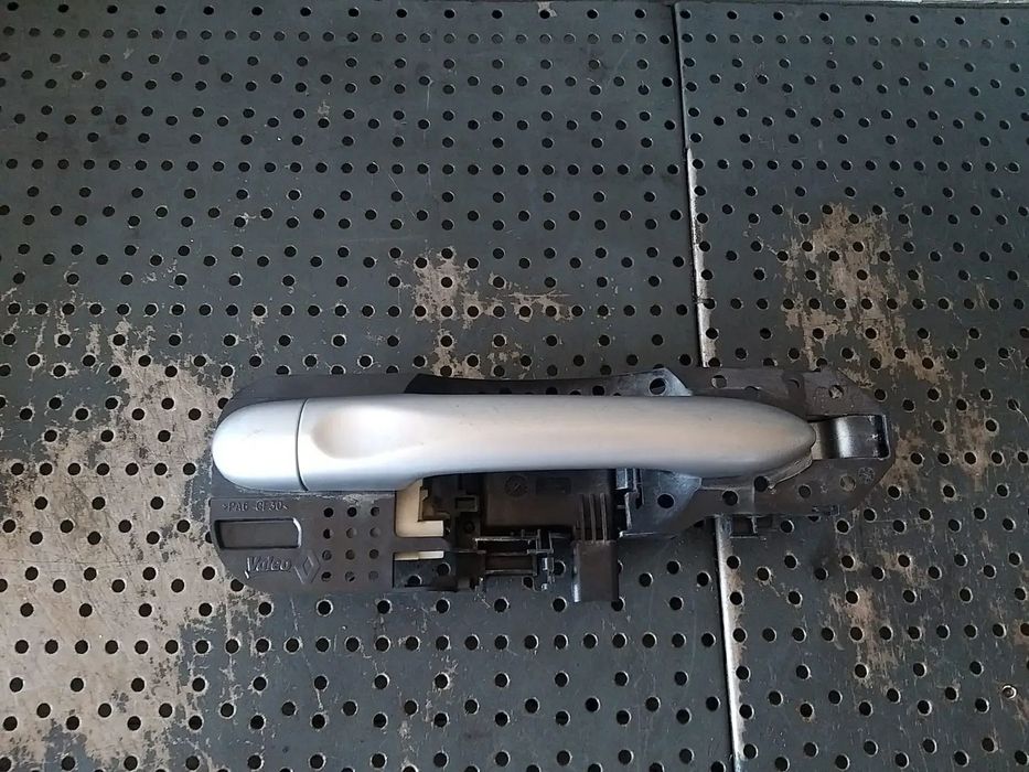 Maner usa dreapta spate renault megane 3 806060042r