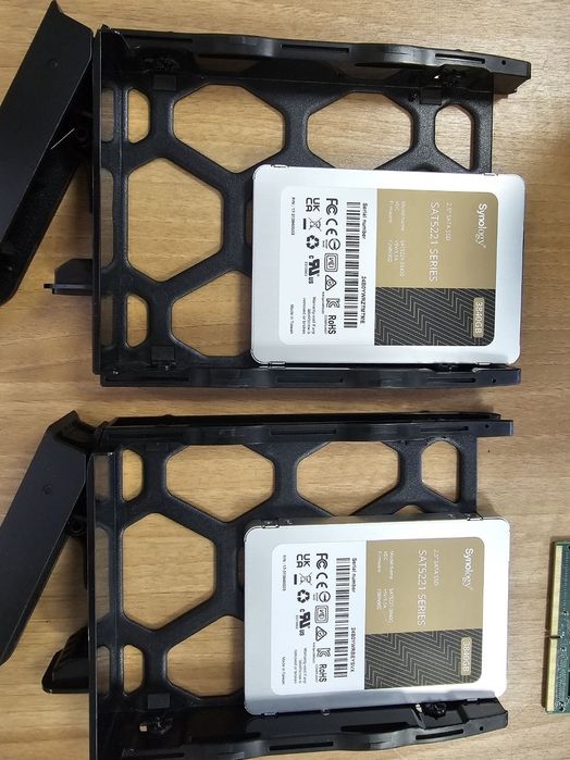 Сетевая система хранения данных Synology DS723+, 10Gb NIC, 32GB RAM +