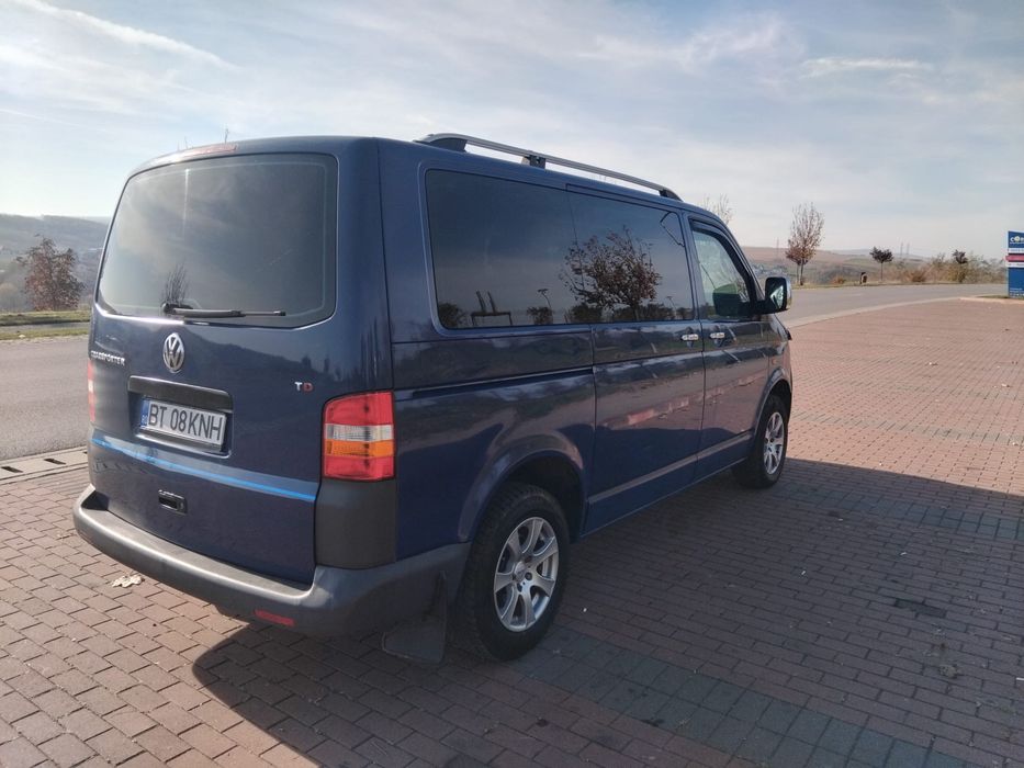 Volkswagen transporter t5 8+1locuri