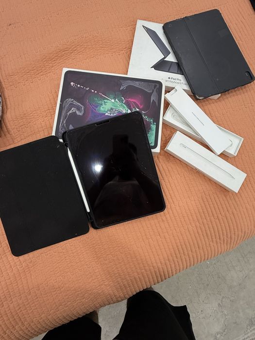 Ipad pro 11 Wi-Fi + Sim Айпад про 11 Wi-Fi + Sim