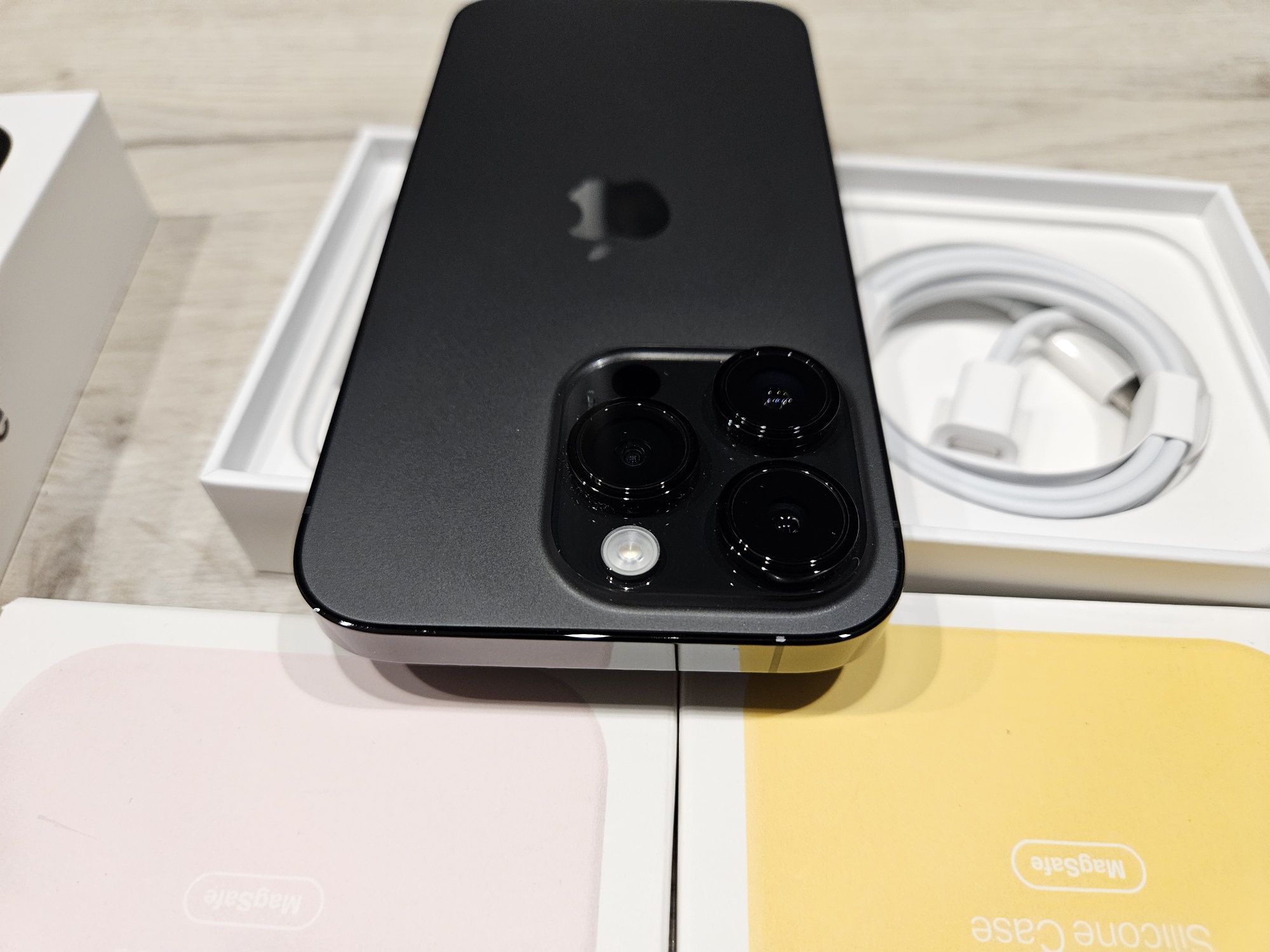 iPhone 14pro 128gb
