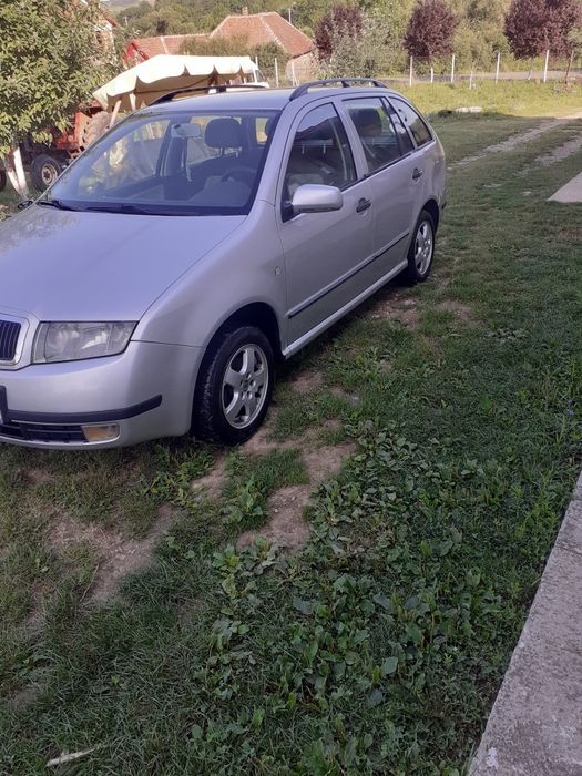 Skoda fabia benzina