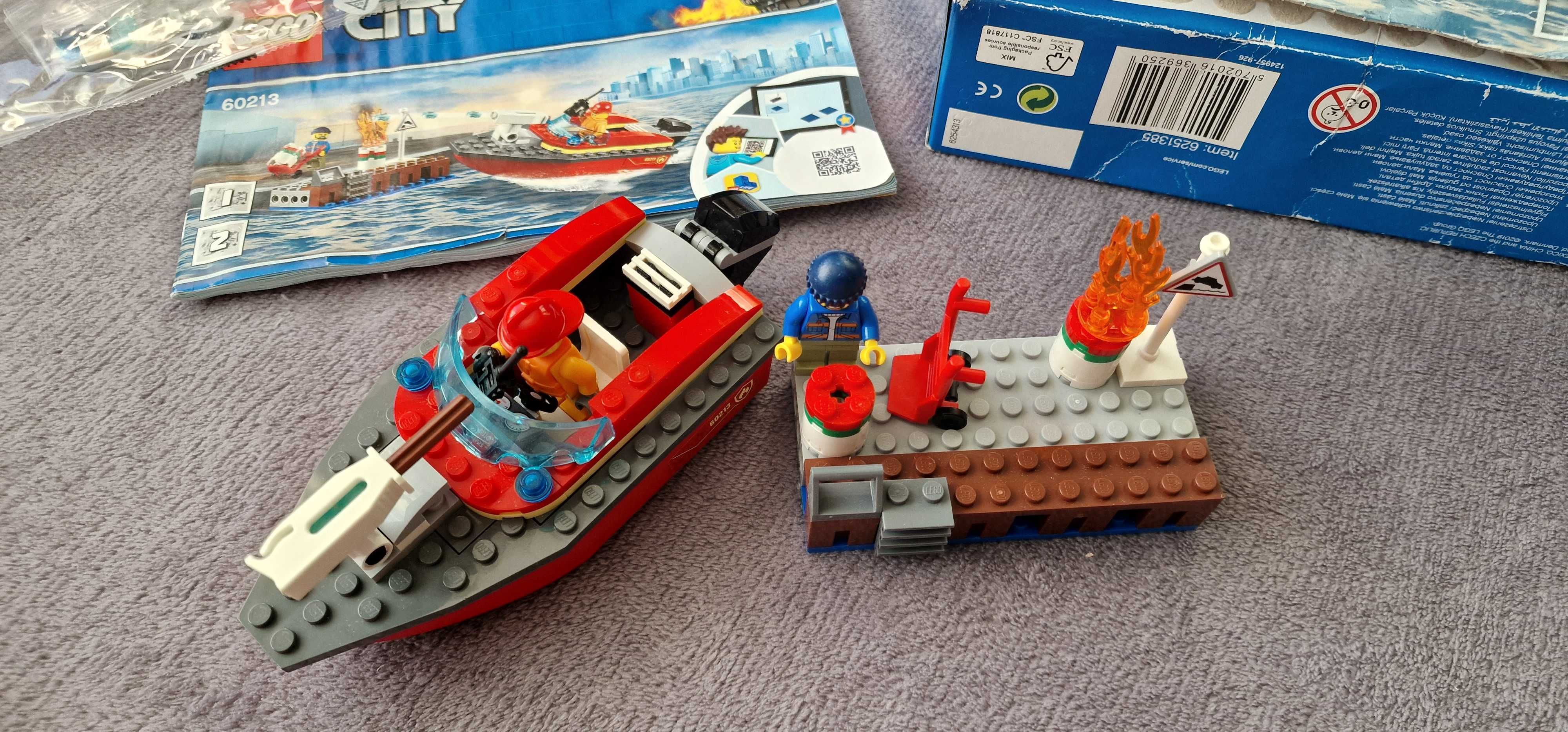 LEGO City 60213 - Dock Side Fire