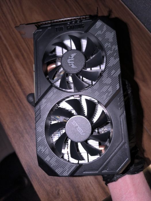 Продам Видеокарту