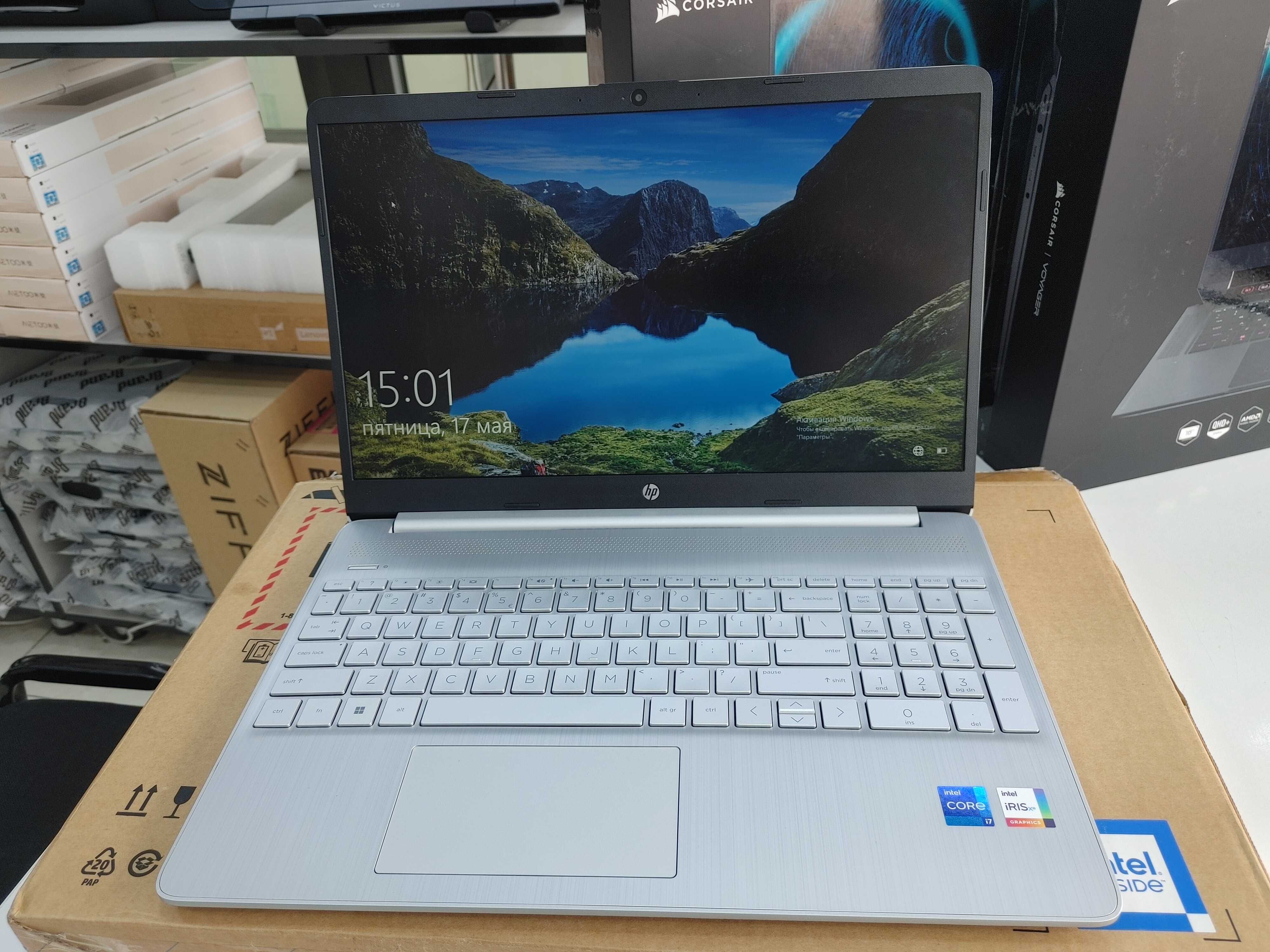 HP Laptop 15.6" FHD I7-1255U 16/512