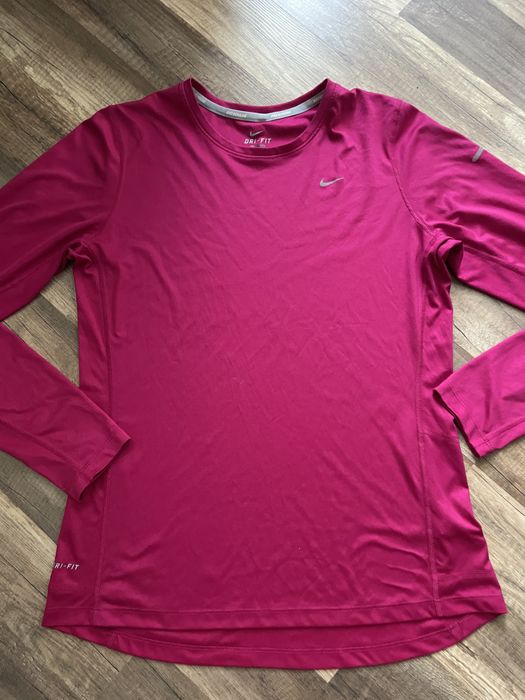 Оригинална блуза на Nike