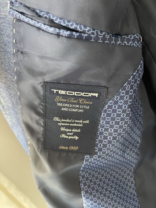 Мъжкu сакa Teodor