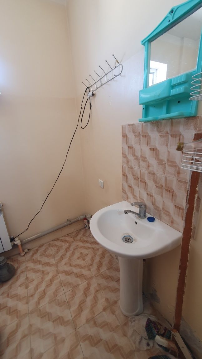 Arenda 3 honali pishgan gishtdan. Zakanal