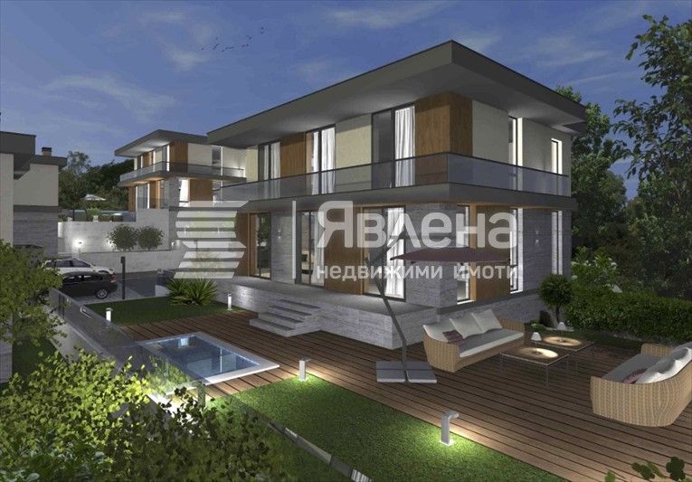 Продавам къща на Траката