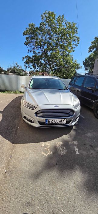 Vând Ford Mondeo
