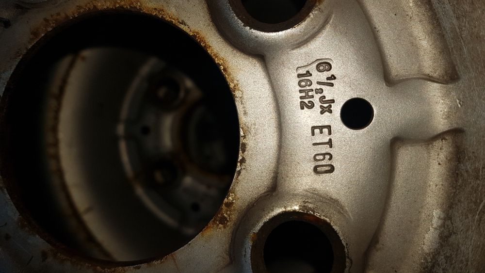 205/65/16 c Uniroyal de iarna