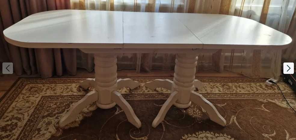 Продам обеденный стол