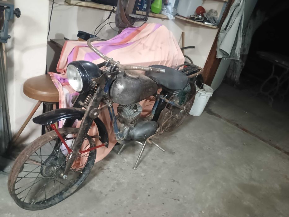 Мотоциклет Москва ретро