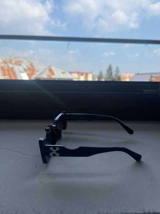 Ochelari Off-White Cady