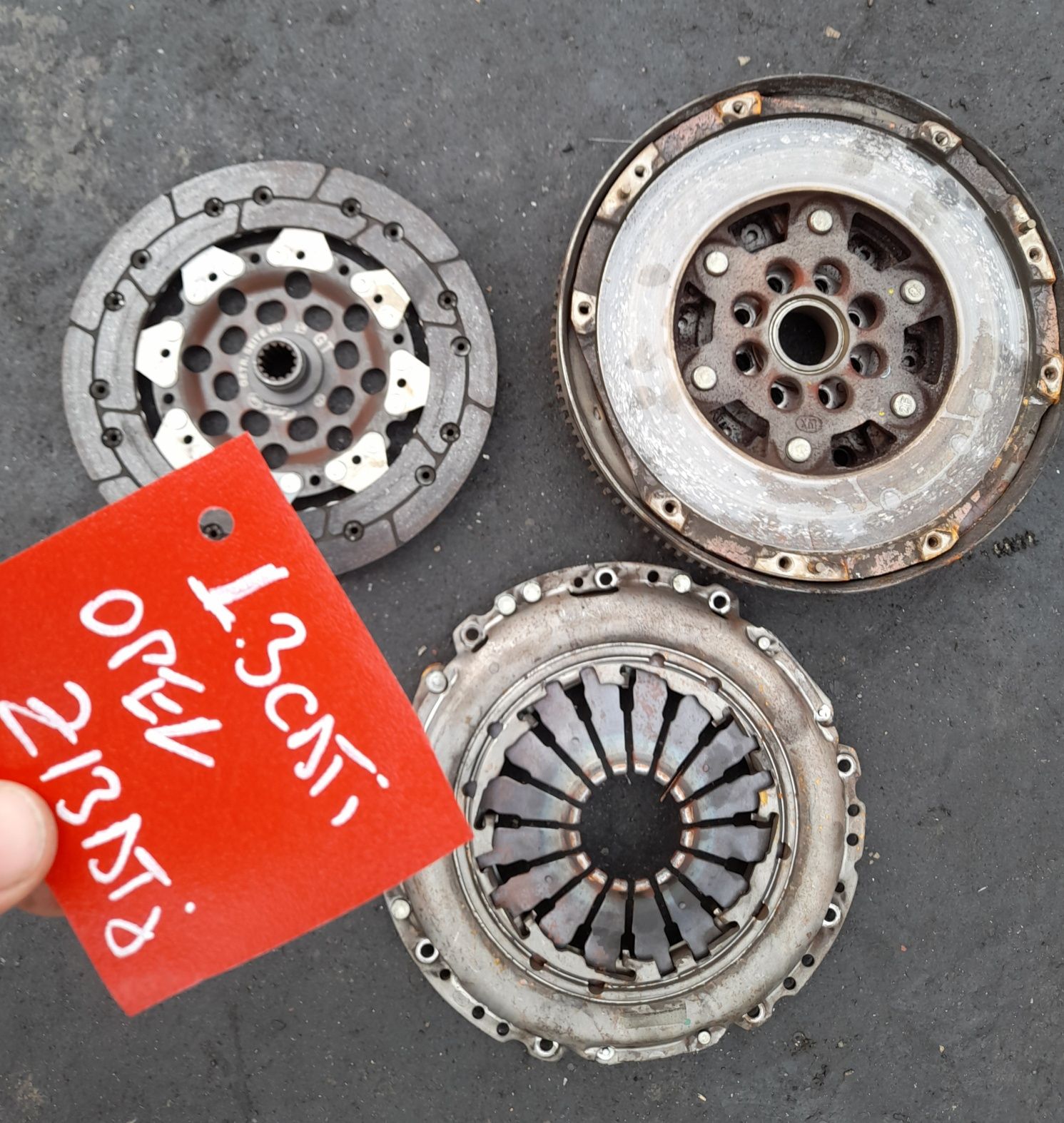 Kit ambreiaj 1.3cdti Z13DTJ/DTH Astra H/Corsa/Meriva/Agila/Suzuki
