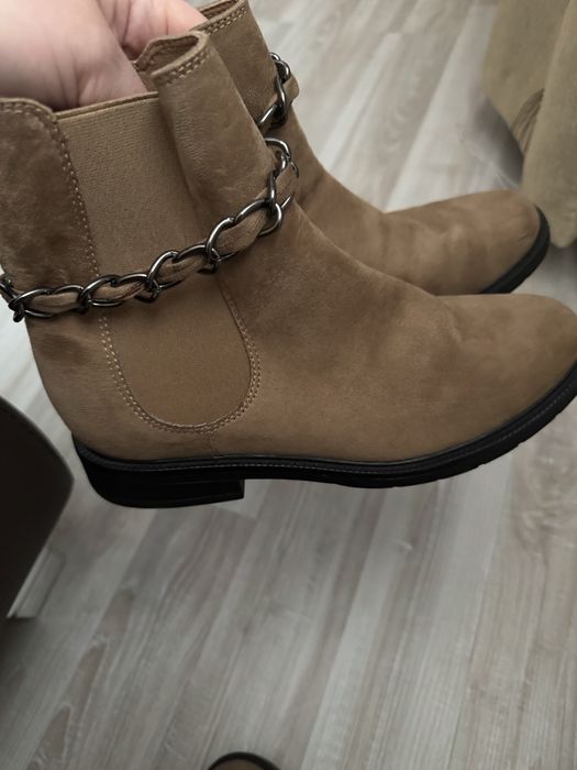 Ghete dama cu lantisor