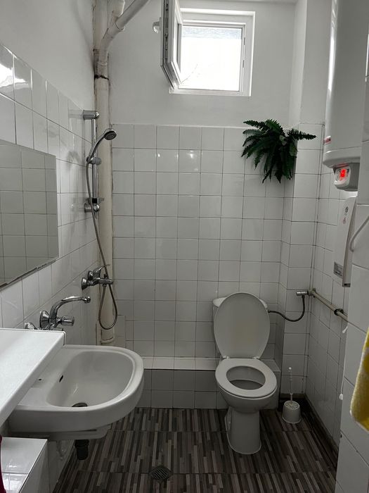 Тристаен апартамент, под наем, Чаталджа