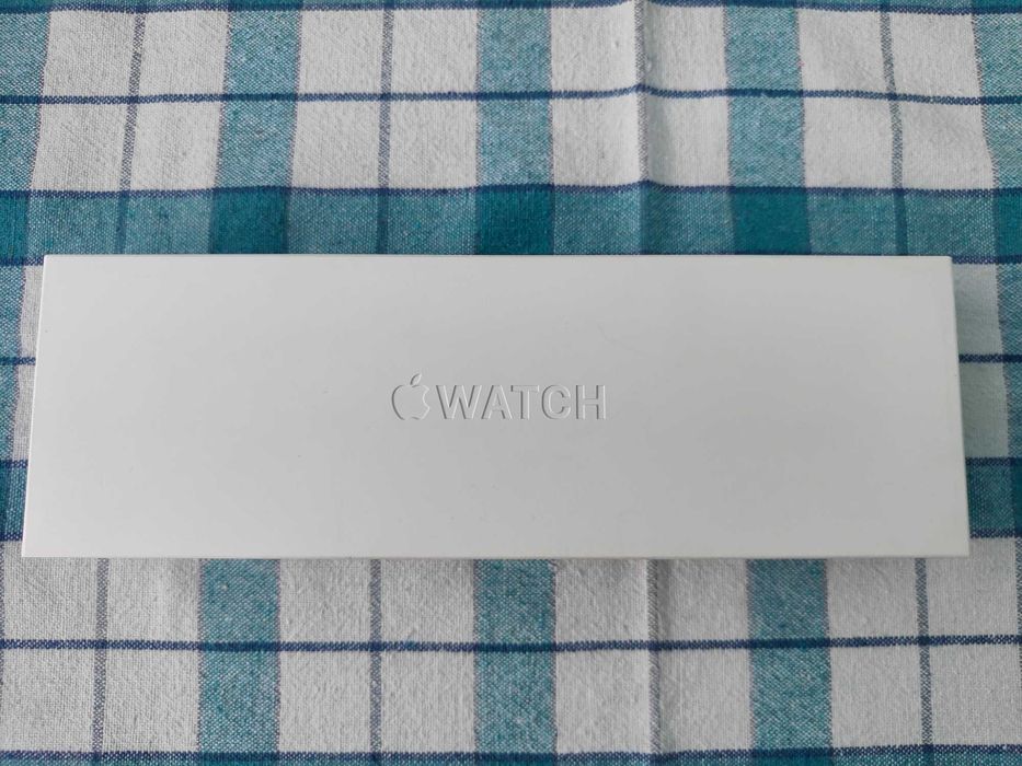 Изключително запазен Apple Watch Series 9 45мм Pink GPS с 95% батерия