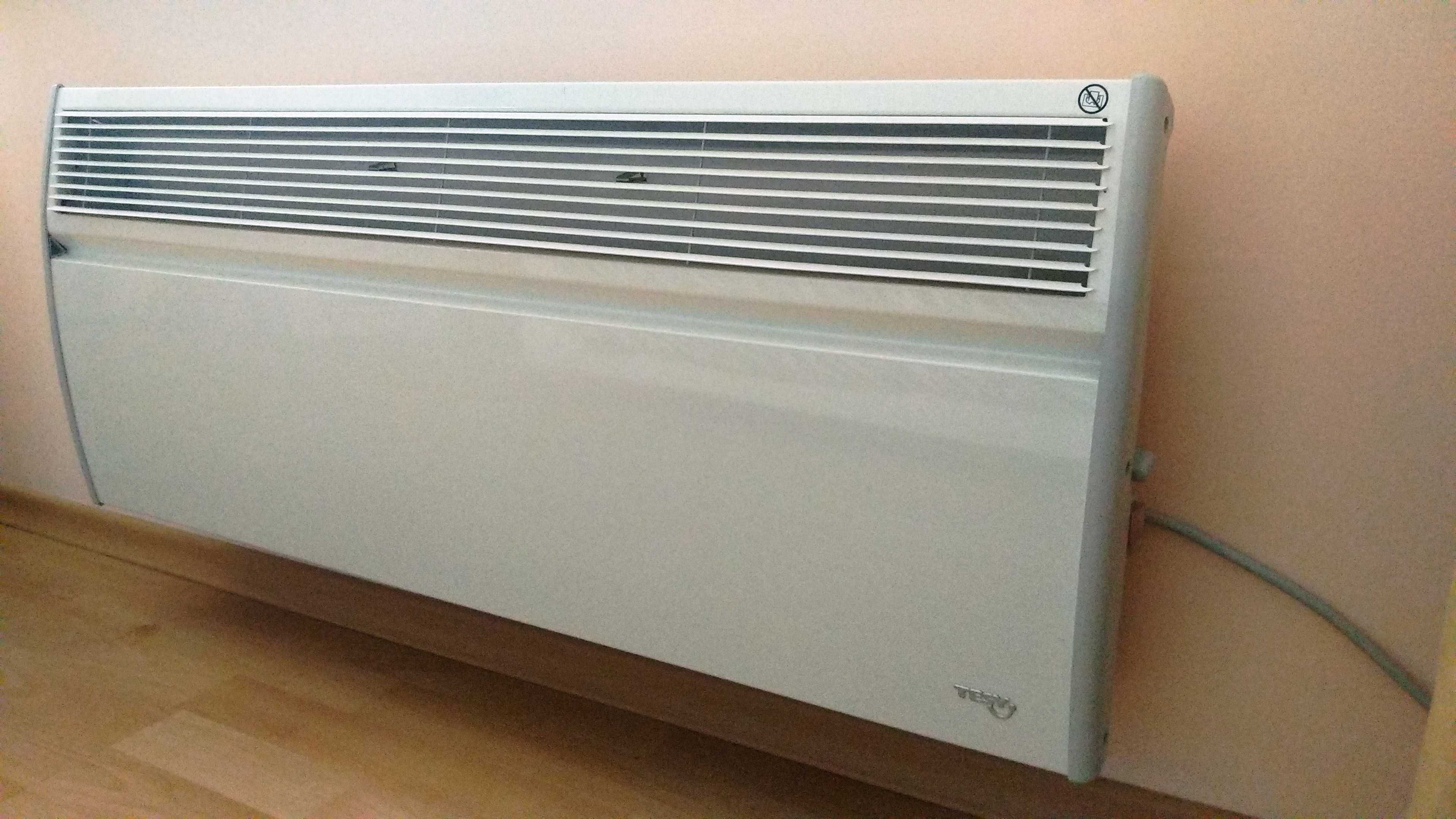 Конвекторна печка Tesy 2500W на 27-30m2 (радиатор - нагревател)