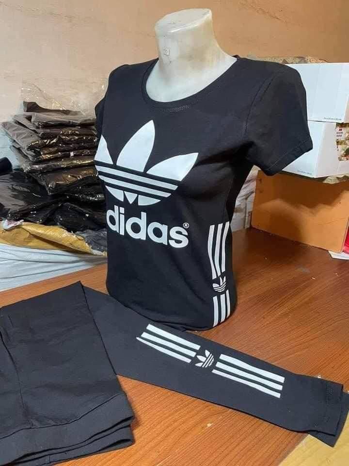 Compleuri dama Adidas