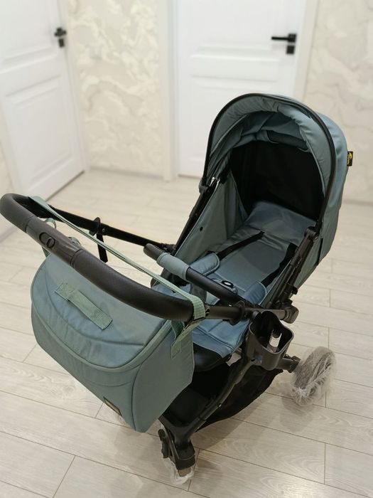 Трансформер коляска сотилади