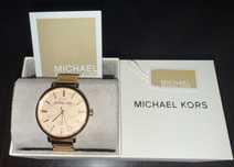 Часовник Michael Kors