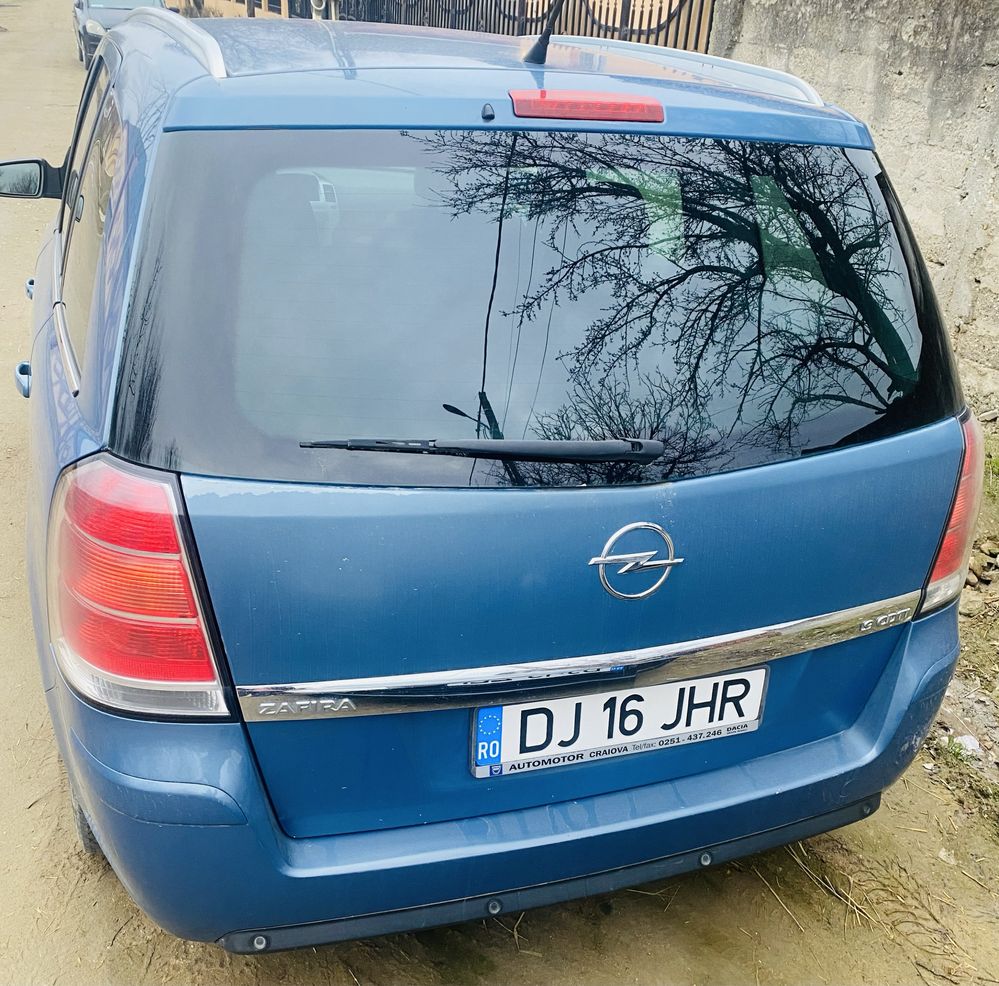 Opel Zafira b,7 locuri