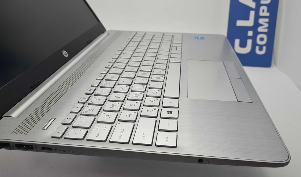 HP 15-DW3005NU  i3 1125G4/8GB/512SSD/FHD