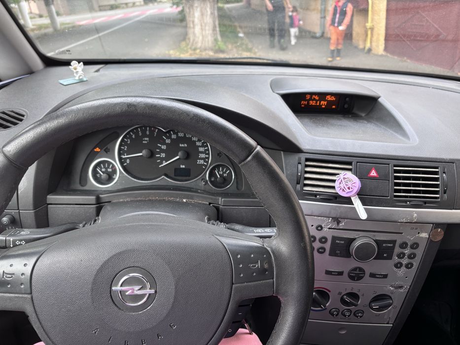 Vand Opel Meriva BENZINA