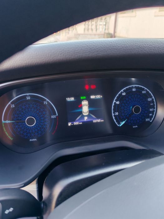 Hongqi Eqm-5 2025 yil